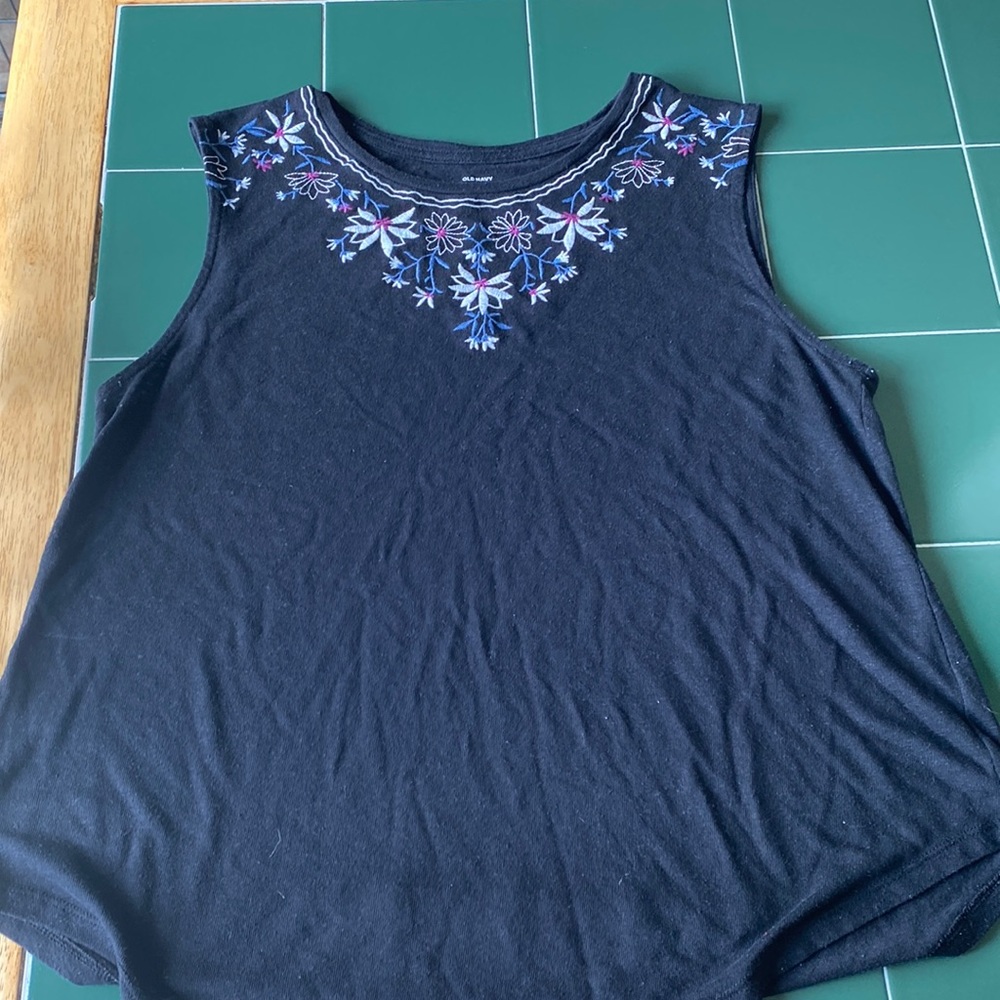 Old navy tank top